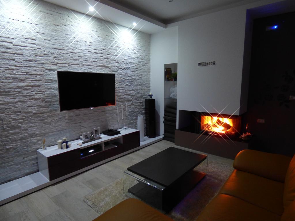 Vila Martina - Bellevue Шмирка Екстер'єр фото